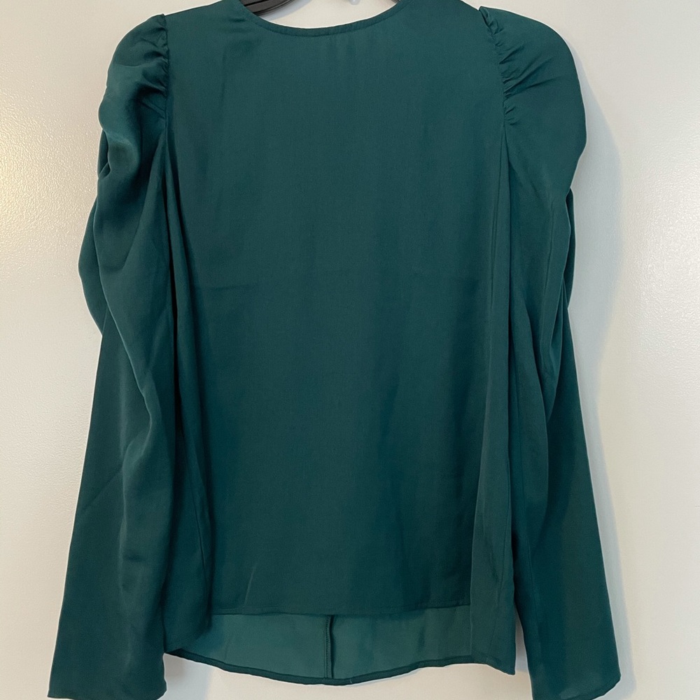 Banana Republic Women's New Green Shirt size S